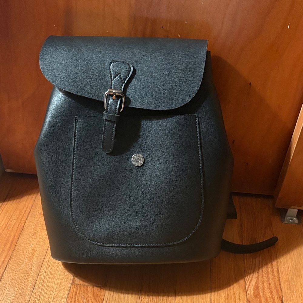 Black Backpack - Picture 8 of 9